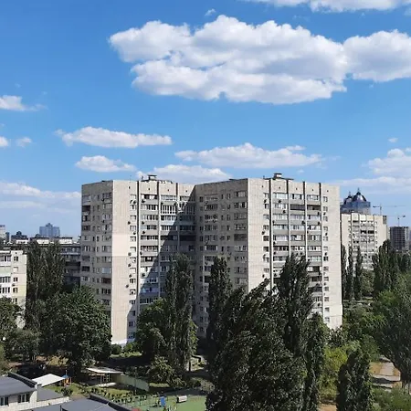 Квартири Біля Метро Лівобережна Та Дарниця Kyiv Exterior photo